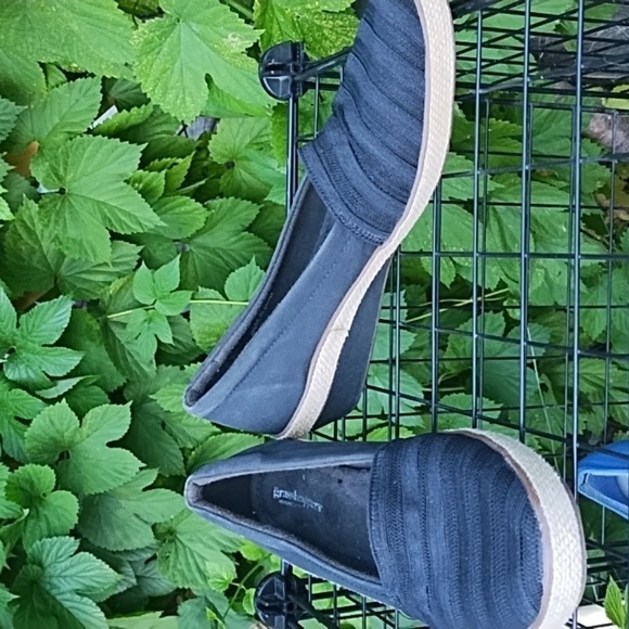 Grasshopper slip on size 1OM - Picture 5 of 5